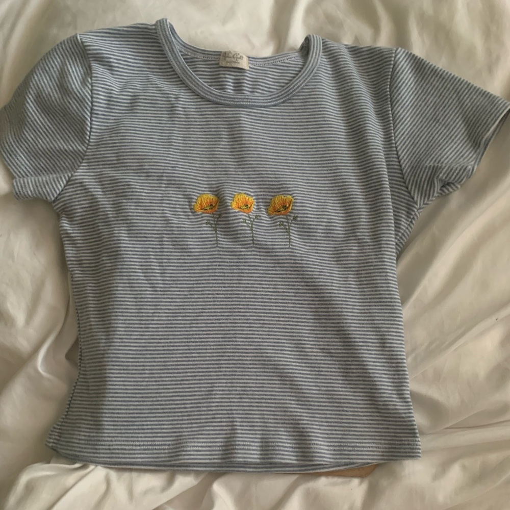 Brandy melville ashlyn blue striped sunflower top